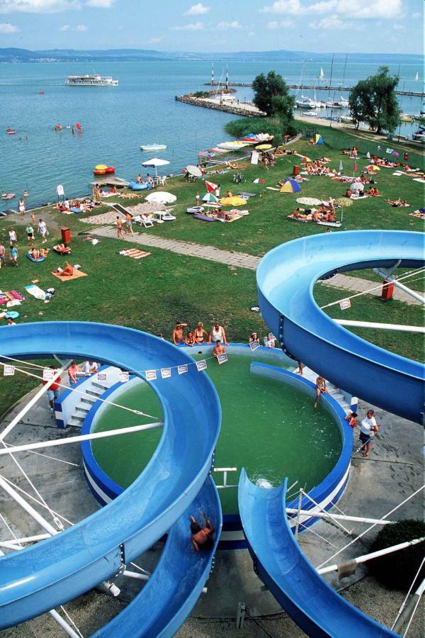 Szines Panorama Apartman Balatonlelle Extérieur photo
